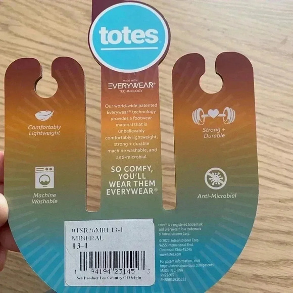 🆕Totes Kid Shoes Mineral/Grey 13/1🆕 - Picture 7 of 7